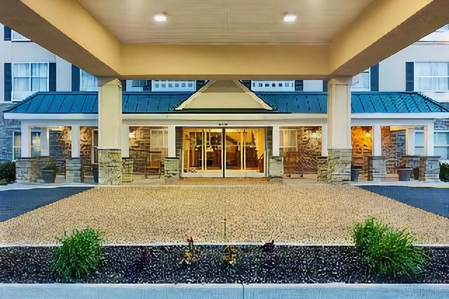 Photo of Buildings in Ashland