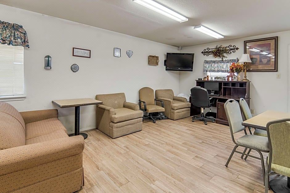 Photo of Livingroom in Baird