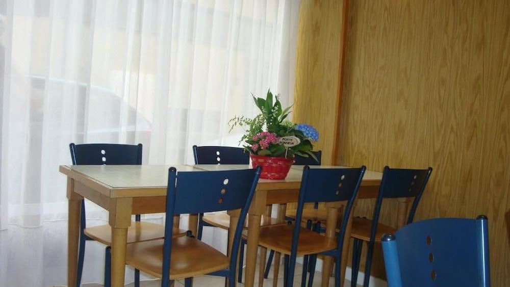 Photo of Livingroom in Belleville