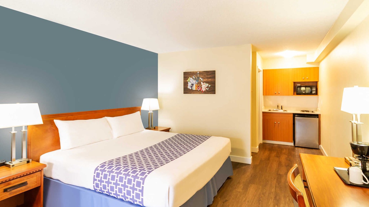 Photo of Bedroom in Banff Trail