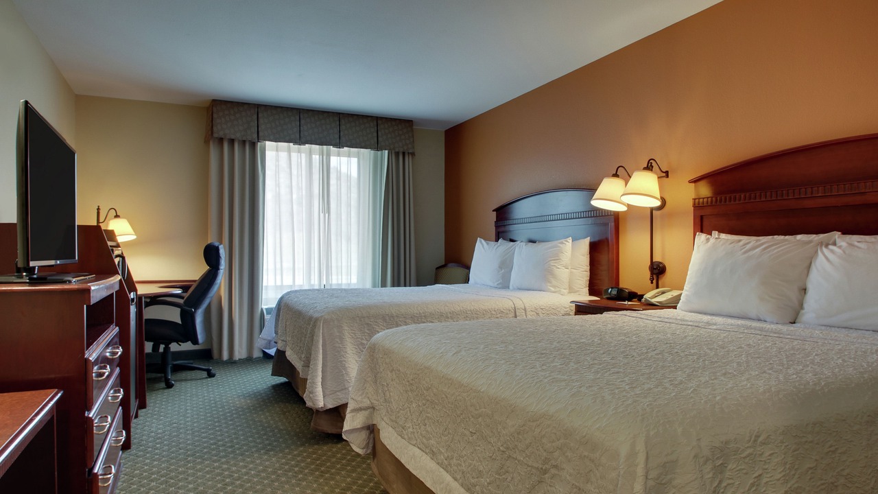 Photo of Bedroom in Ken Caryl
