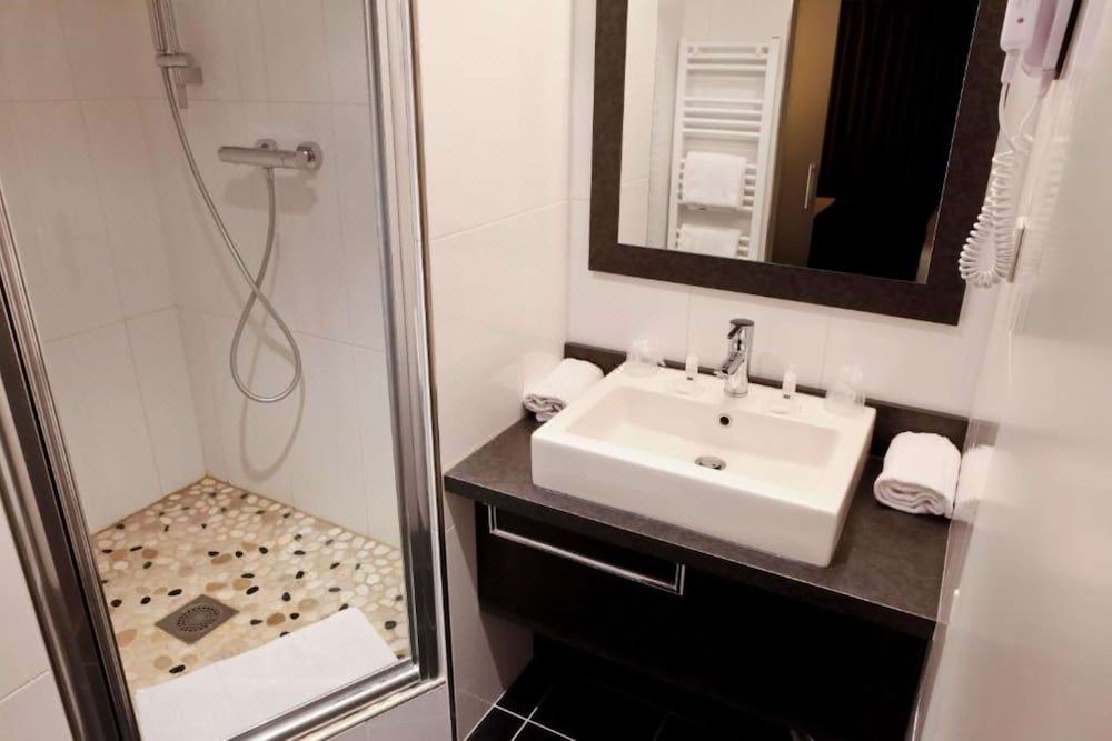 Photo of Bathroom in Sainte-Foy-les-Lyon