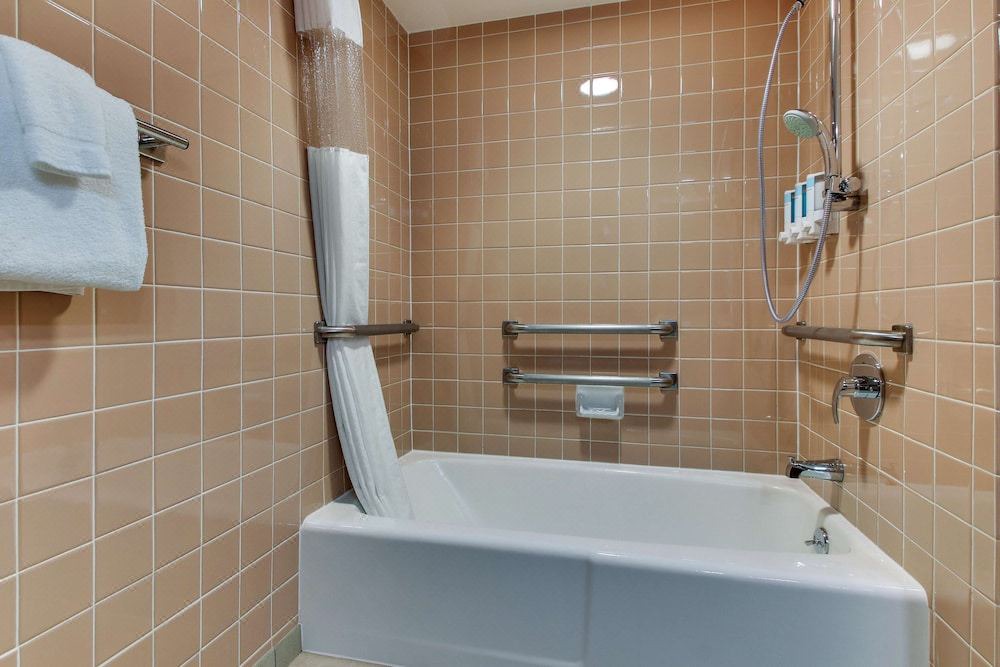 Photo of Bathroom in Arnold