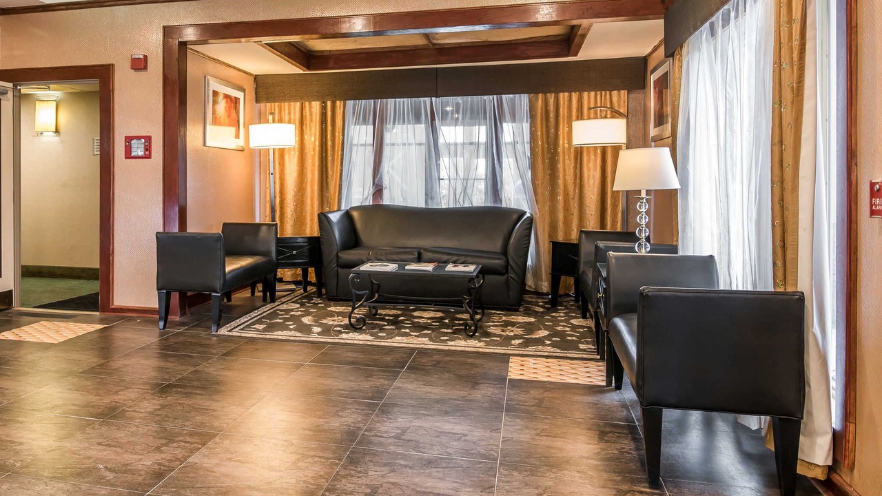 Photo of Livingroom in East Haven  Rutland County