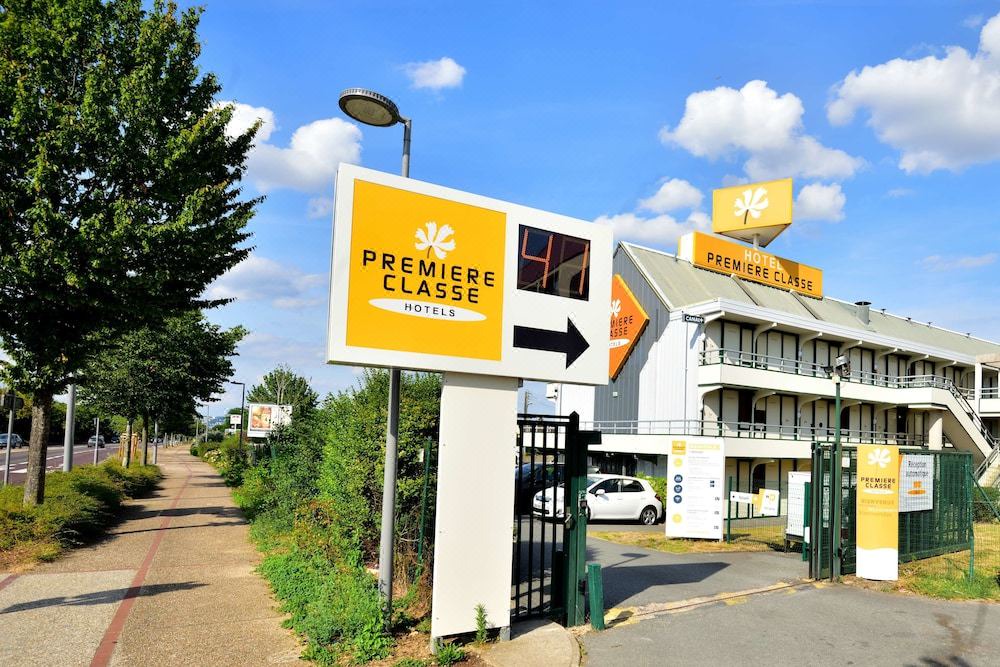 Photo of Buildings in Saint-Etienne-du-Rouvray
