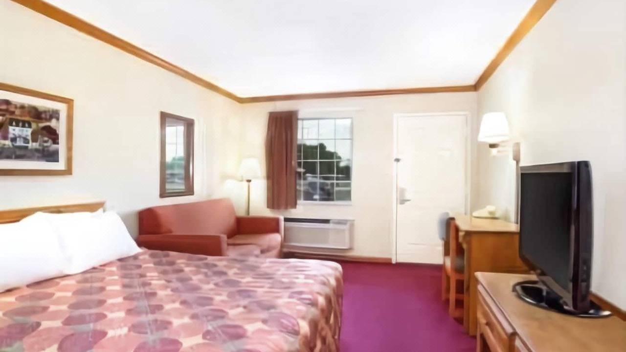 Photo of Bedroom in Auburn