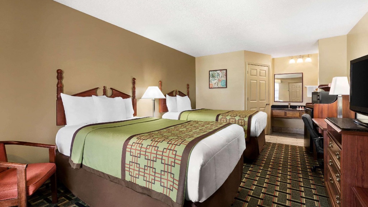 Photo of Bedroom in Warner Robins