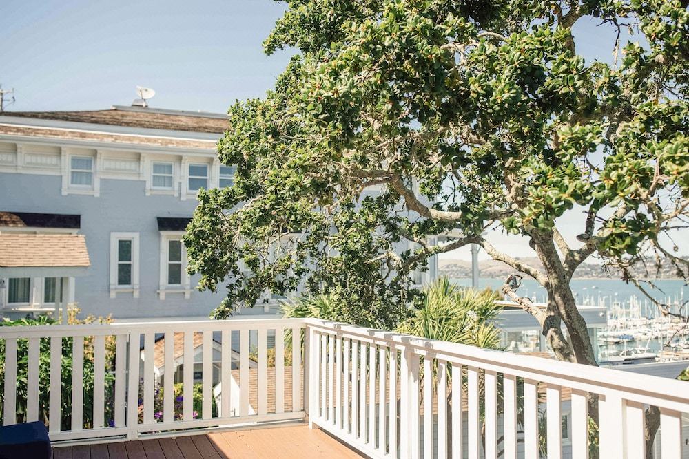 Photo of Others in Sausalito