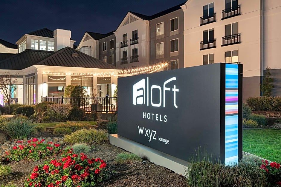 Photo of Buildings in Mountain View