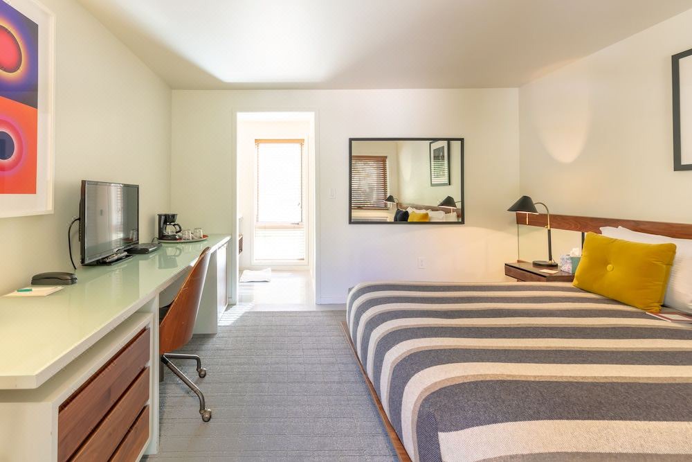 Photo of Bedroom in Green Mountain Falls