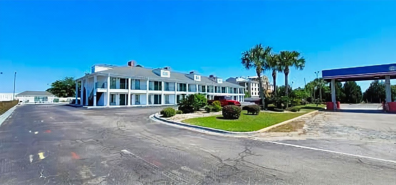 Photo of Buildings in Douglas