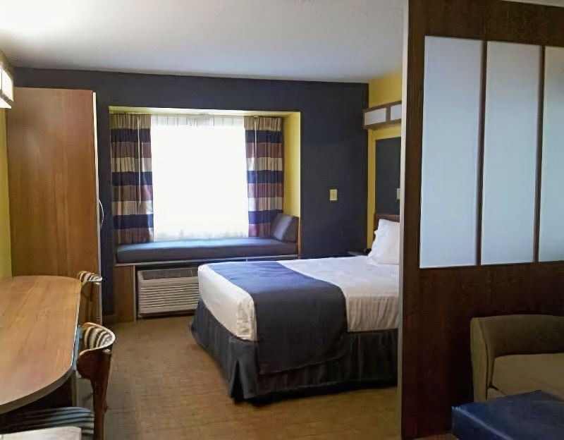 Photo of Bedroom in Chili Center