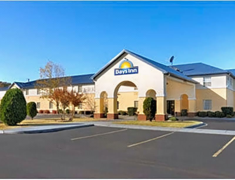 Photo of Buildings in Lincoln