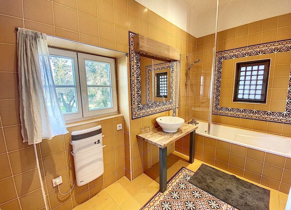 Photo of Livingroom in Pont-Saint-Esprit