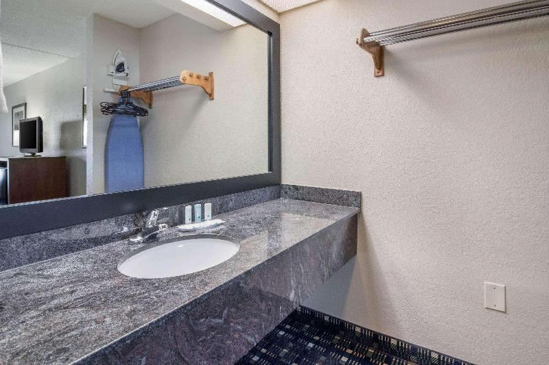 Photo of Bathroom in Dandridge