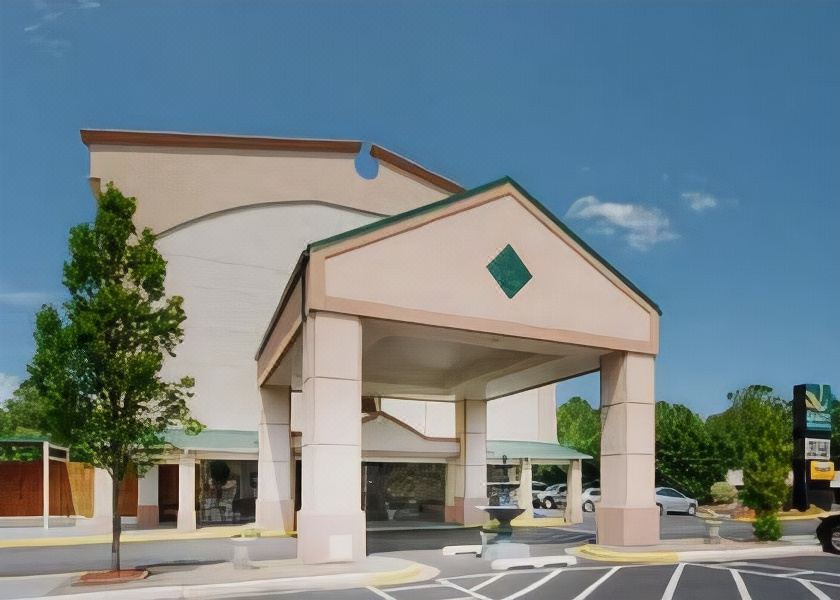 Photo of Buildings in Laurel