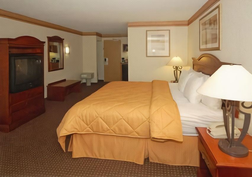 Photo of Bedroom in Sandy Springs