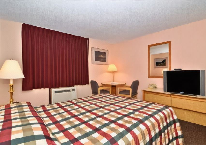 Photo of Bedroom in Corvallis