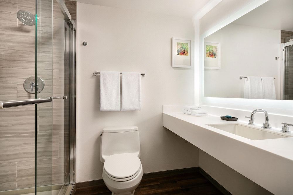 Photo of Bathroom in Mountain View