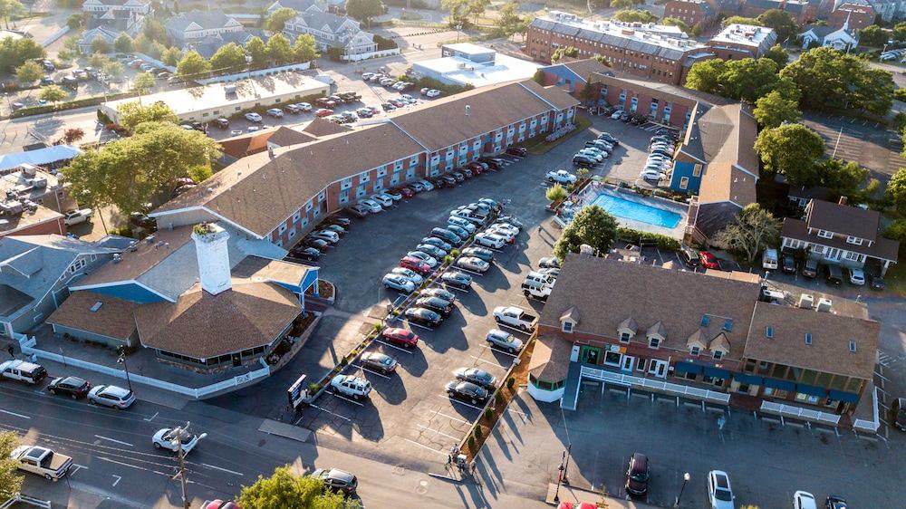 Photo of Others in Main Street Hyannis