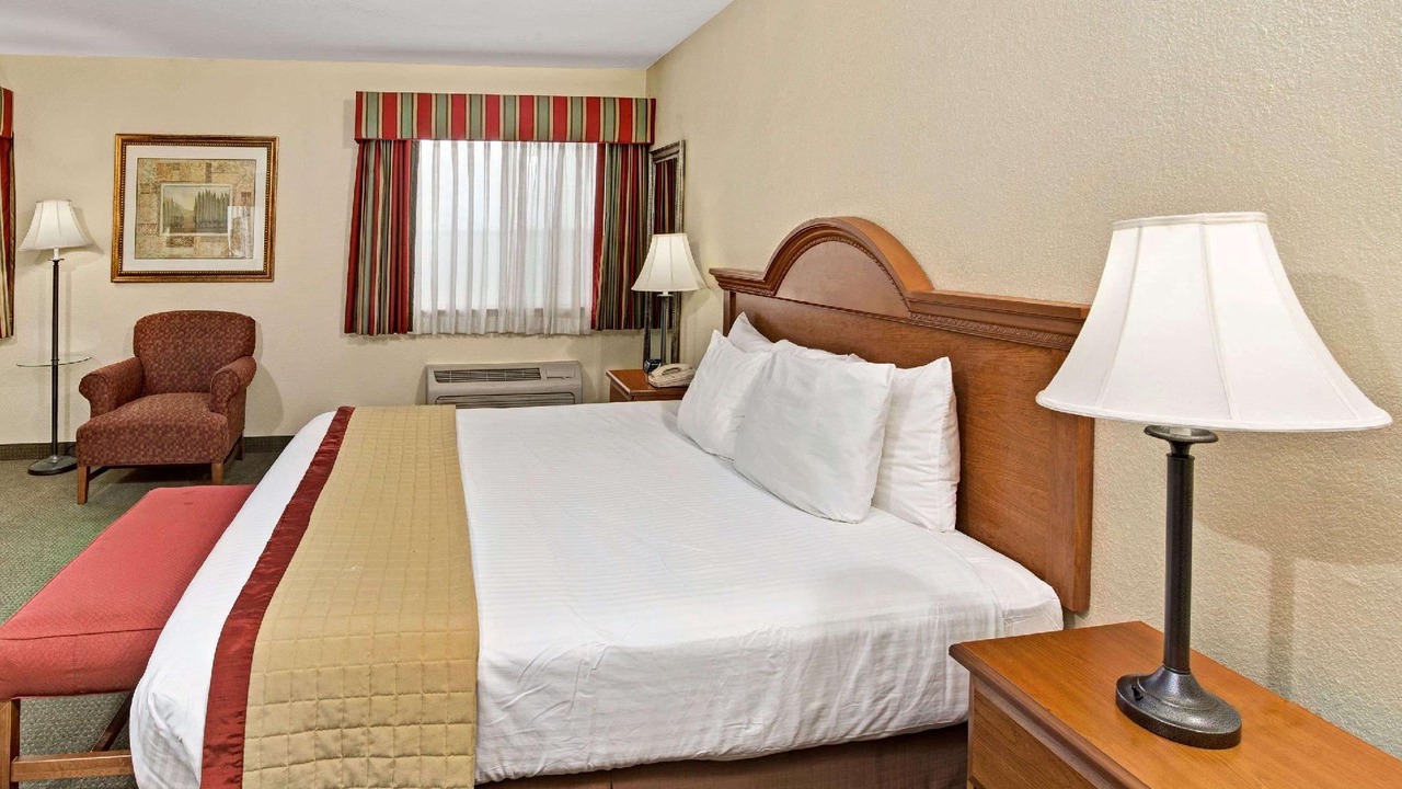 Photo of Bedroom in Acton