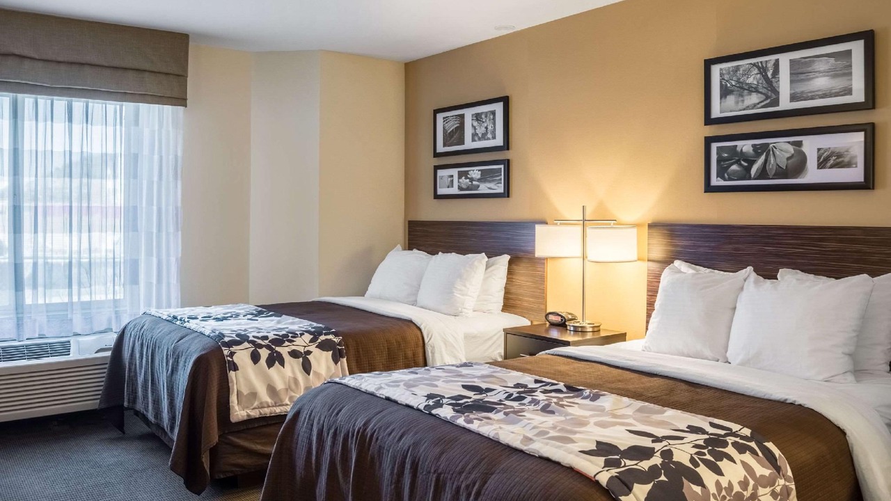 Photo of Bedroom in Mountain View District