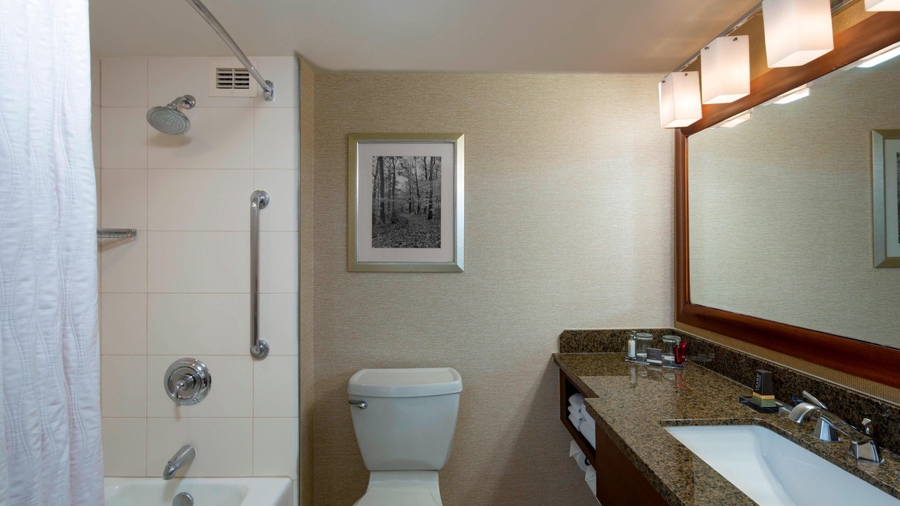 Photo of Bathroom in Cedar Knolls