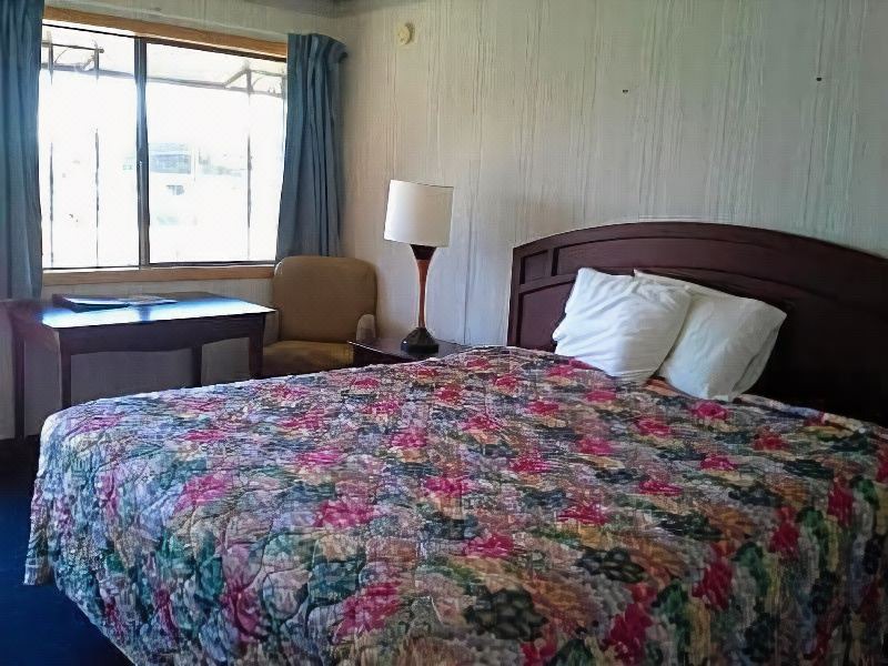 Photo of Bedroom in Richland