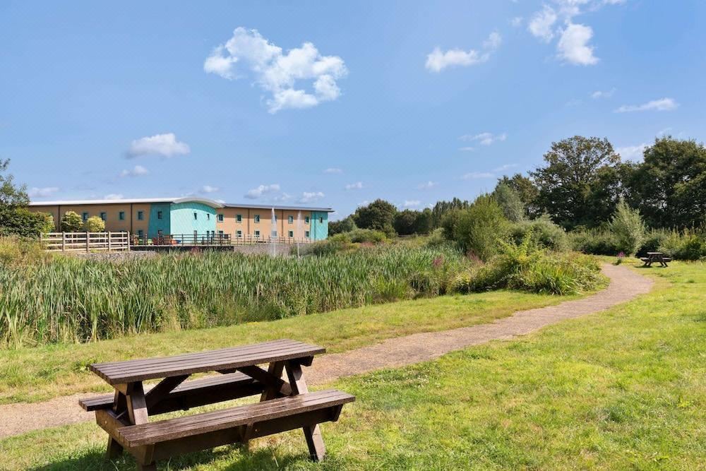 Photo of Others in Cobham