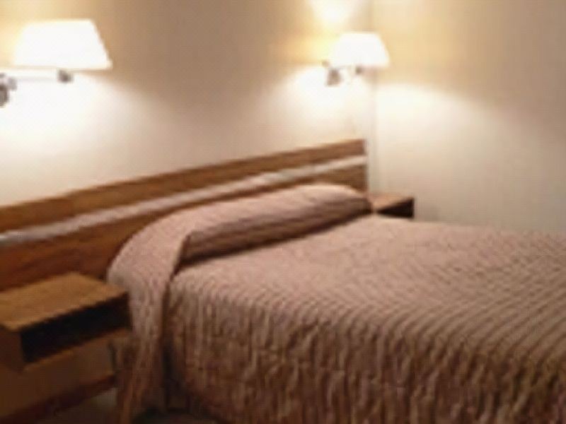 Photo of Bedroom in Stoneham