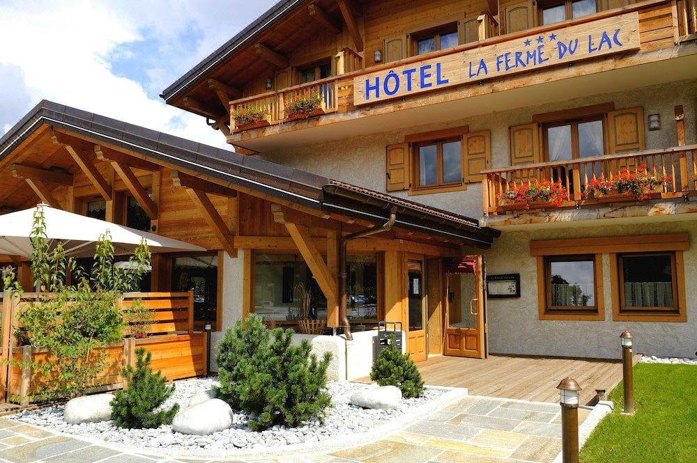 Photo of Buildings in Thyez