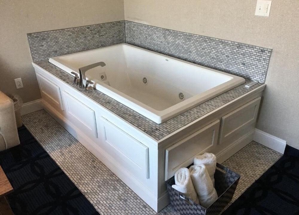 Photo of Others in Hannibal