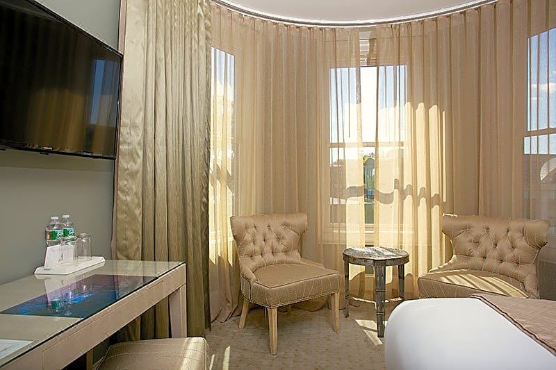 Photo of Livingroom in Mid-Cambridge