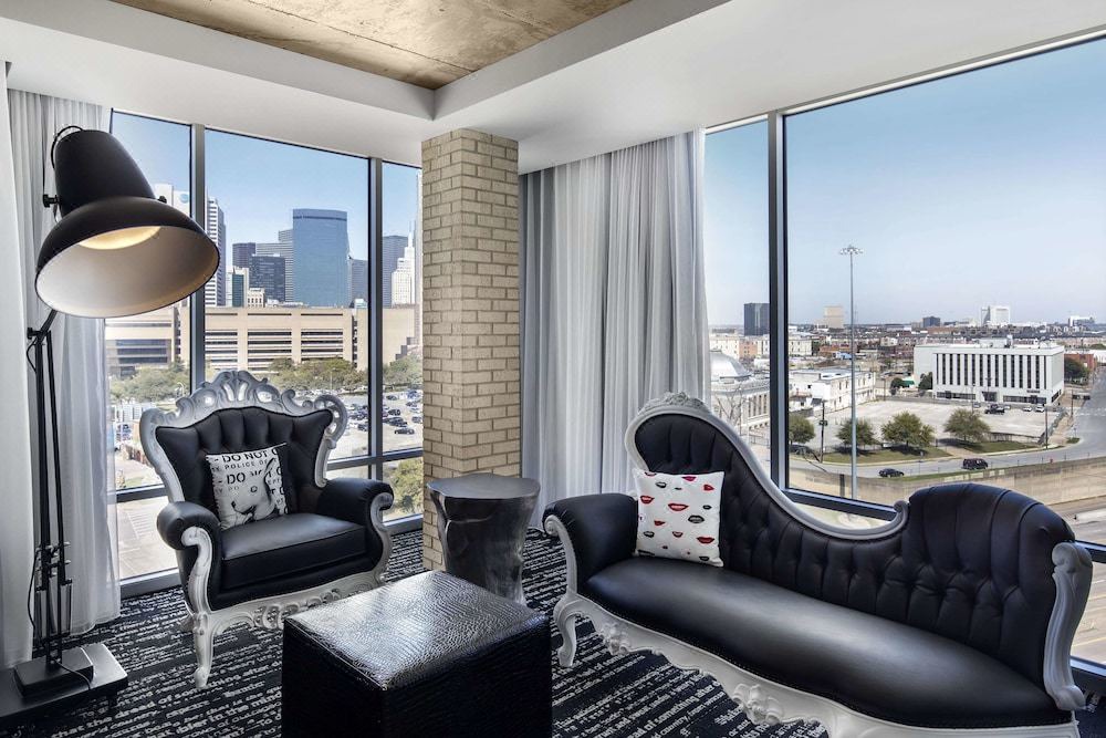 Photo of Livingroom in Cedars