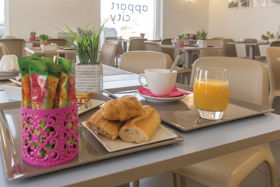 Photo of Livingroom in Cherbourg-en-Cotentin