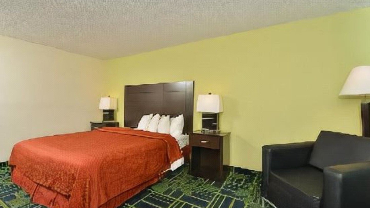 Photo of Bedroom in Pecos