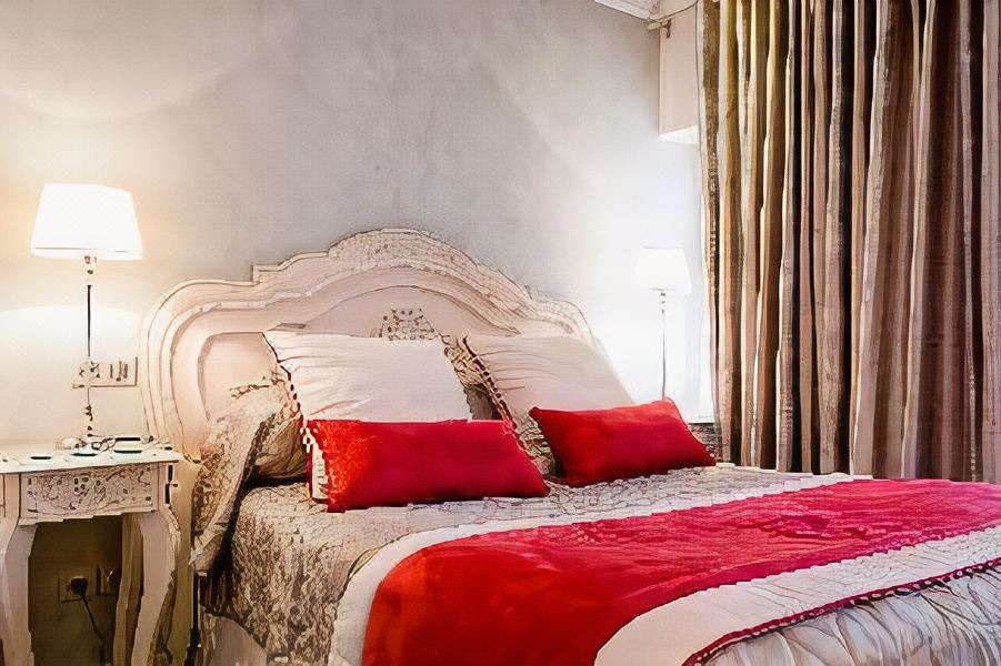Photo of Bedroom in Terreaux - Bat d'argent
