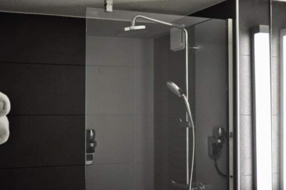 Photo of Bathroom in Balaruc-le-Vieux
