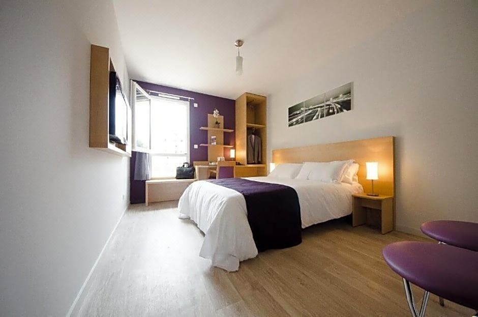 Photo of Bedroom in Saint-Priest