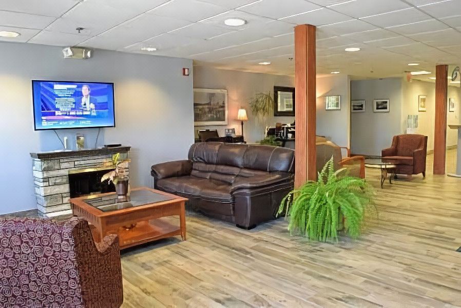 Photo of Livingroom in Auburn