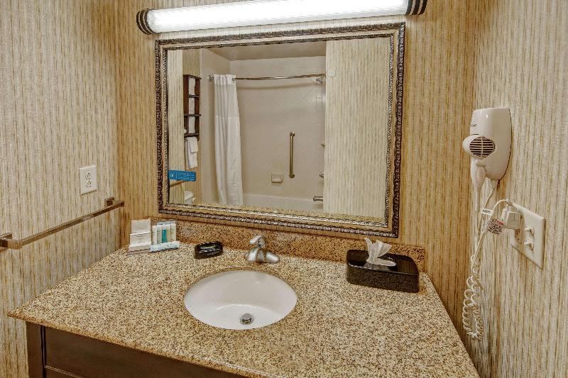 Photo of Bathroom in Blytheville