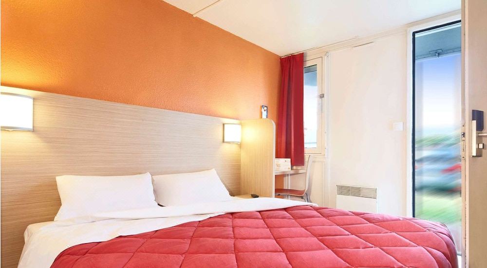 Photo of Bedroom in Plaisir