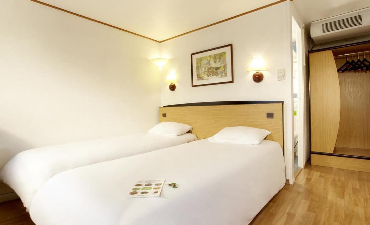 Photo of Bedroom in Avermes