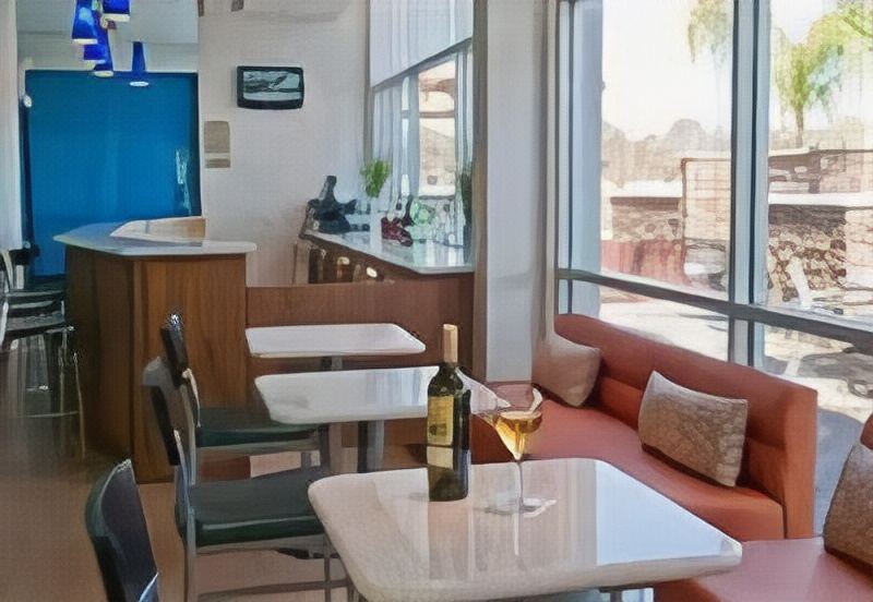 Photo of Livingroom in El Lago
