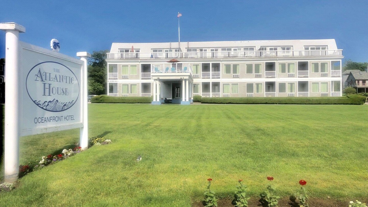 Photo of Buildings in Narragansett Pier
