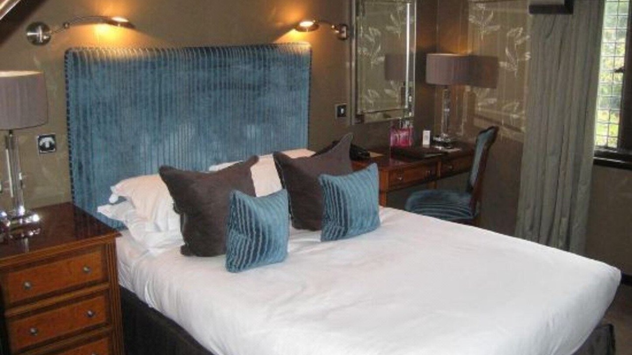 Photo of Bedroom in Horley