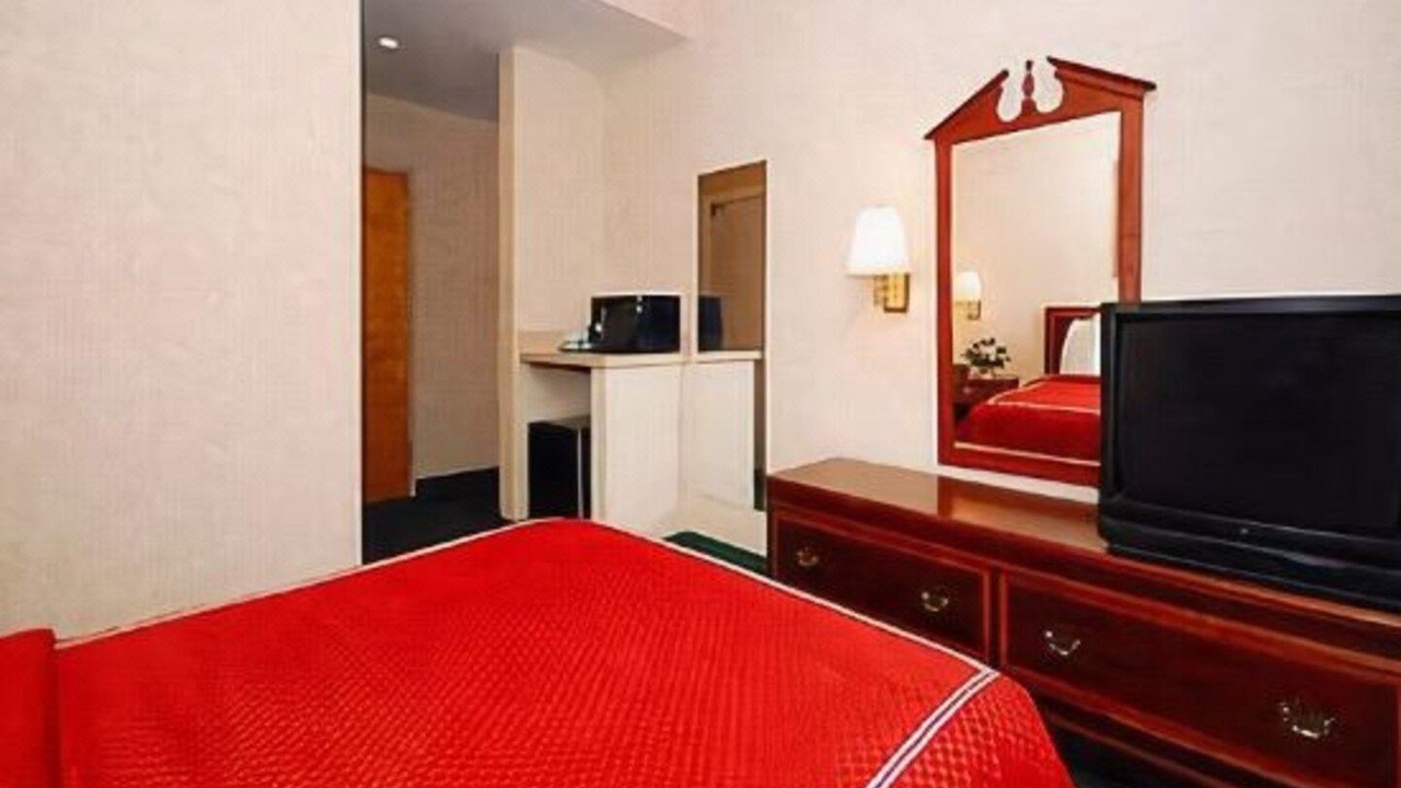 Photo of Bedroom in Ward Hill