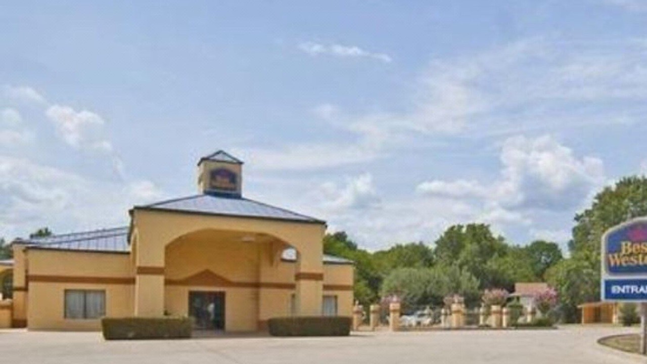 Photo of Buildings in Carthage