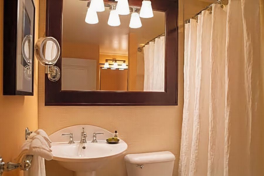 Photo of Bathroom in Downtown Austin