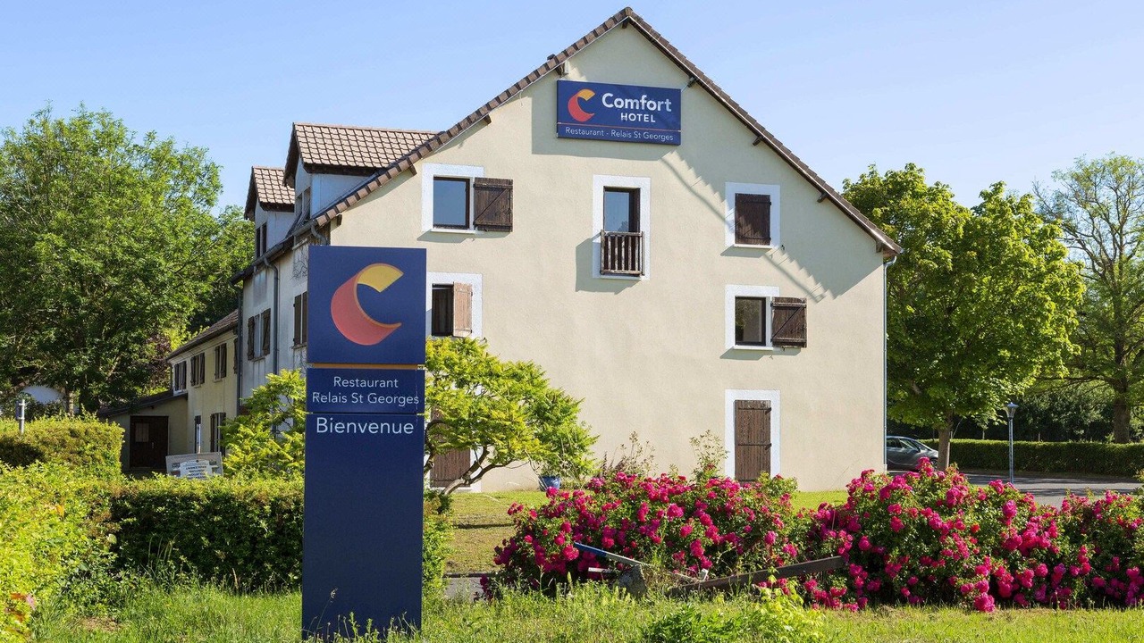 Photo of Buildings in Pithiviers